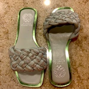 NWOT Vince Camuto Belmiya Metallic Beaded Braided Sandal Size 8.5